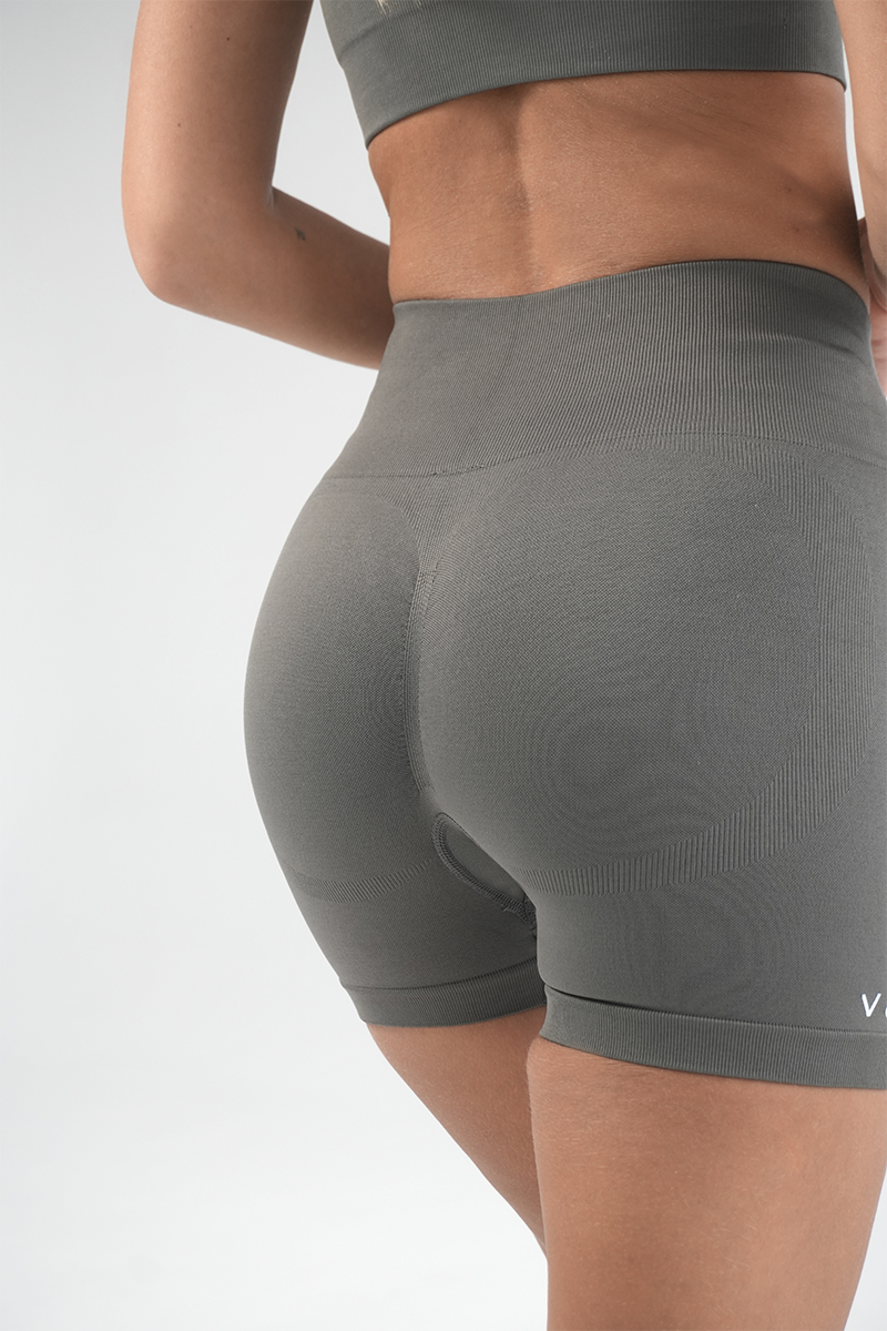 Short VAYO Steel Motion